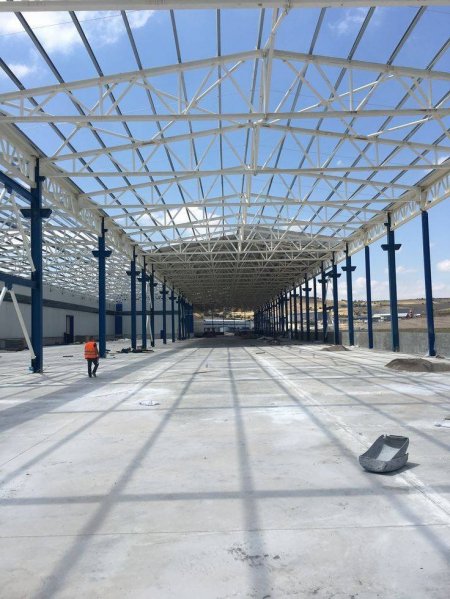 تصميم وتركيب هناجر ومستودعات ساندوتش بانل في أحياءشمال الرياض لعام 2026 | المواصفات والتكلفة