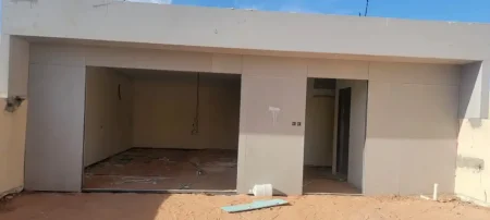 ​ملاحق ساندوتش بانل واسمنت بورد بالرياض:للمميزات والأسعار وأيهما أفضل لبناء ملحق مثالي؟ 